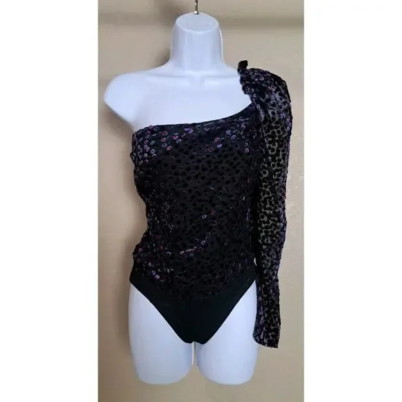 Revolve ASTR Isolde One Shoulder Bodysuit Top Velvet Dot Ruffle Sz S Party Event - Picture 4 of 11